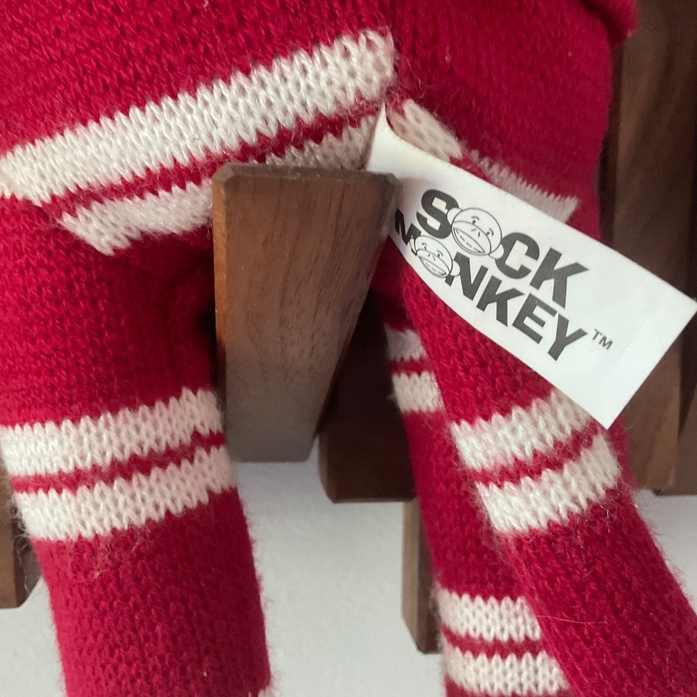 Sock monkey,red and white - Picture 11 of 11